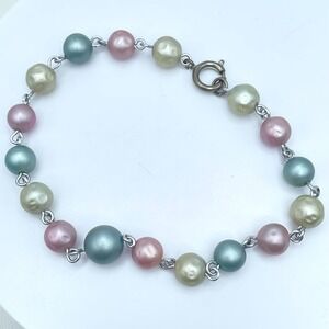 Vintage Silver-Tone Fashion Multicolour Pastel Pearl Beaaded Push-Lock Bracelet